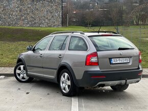 Skoda Octavia Scout 4x4 2.0TDI (CR) DSG - 4