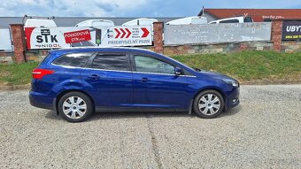 Ford Focus Kombi 1.0 EcoBoost 125k Titanium - 4