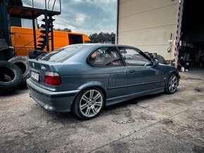 BMW e36 compact 316i - 4