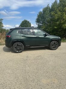 Jeep Compass - 4