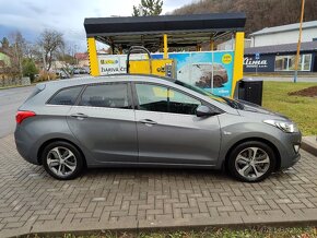 Hyundai i30 kombi 1.6 81kw - 4