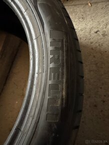 275/40 r19 - 4