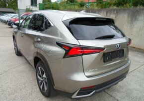 Lexus NX 300h Prestiege E-Four 4x4 1.Majiteľ Full Led - 4