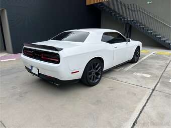 Predám Dodge Challenger 5.7 Hemi V8 2019 - 4