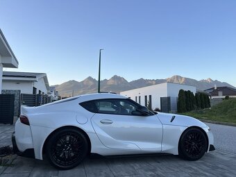 Toyota Supra
GR 2.0 Twin Scroll Turbo - 4