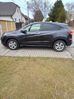 Honda HR-V Eleganc 1,5 benzín automat - 4