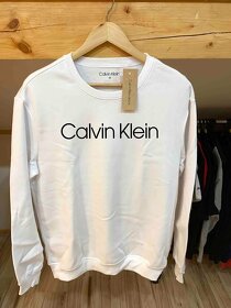 Calvin Klein - Tričká a Mikiny pánske a dámske - 4