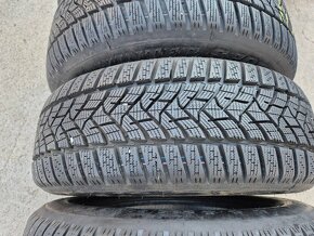 205/60 r16 96H zimné 4 ks DUNLOP dezén 8,8-8,7 mm - 4