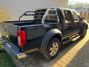 Nissan Navara Double Cab 4WD (D40) - 4