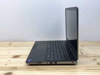 Dell Precision 7560 i7, 32GB RAM, 512GB SSD - 4