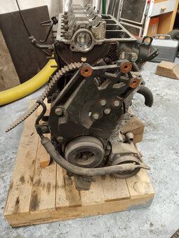 Motor 1.9 tdi 74 kw - 4