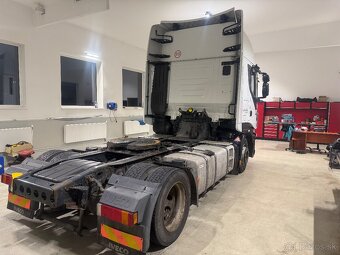 Iveco Stralis Hiway - 4