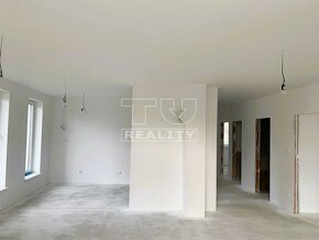 TUreality ponúka na predaj 4 - izbový rodinný dom 150 m2... - 4