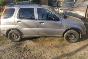 Suzuki Ignis 1.5 - 4