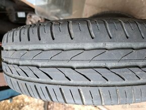 Pneu 155/65 R14 - 4