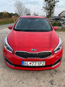 Predám KIA Ceed 1,6 CRDI Silver Edition AUTOMAT.rv 2017 - 4