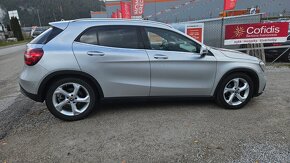 Mercedes-Benz GLA 200 d 100KW - 4