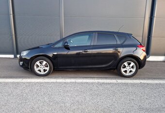 Opel Astra 1.7 CDTI - 4