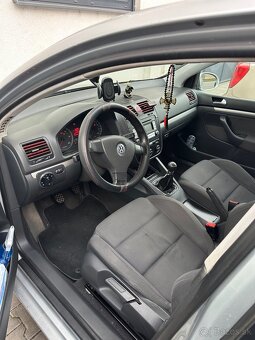 Volkswagen Golf V 2.0 TDI (2004) – spoľahlivý a udržiavaný - 4