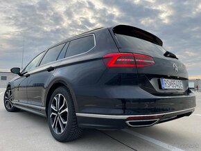 Volkswagen Passat Variant 2.0 BiTDI 4MOTION 3xR-Line - 4