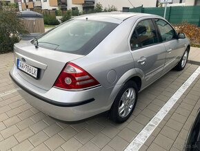 Ford Mondeo 1.8 - 4