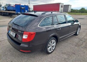 Škoda Superb 2.0 TDI Elegance nafta 103 kw - 4