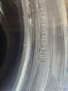 Zimne pneumatiky 225/55 r17 dunlop - 4