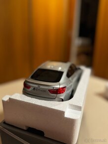 Bmw x6 M 2005 F86 1:18 - 4