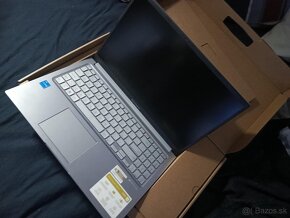 Notebook - Asus Vivobook 15 - 4