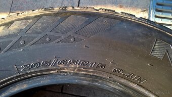 2 + 2 ks ZIMNÉ 205/65 R15 NEXEN HANKOOK a KLEBER OD 25,-€/ks - 4