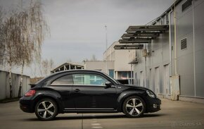 VW Beetle 2.0 TDI DSG - 4