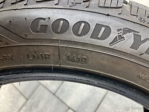 Goodyear 185/55 R15 zimné - 4