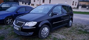 Volkswagen Touran 2.0 TDI DSG6 - 4