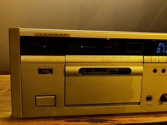 Marantz - 4