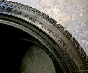 225/40 R18 92V Goodride SW608 - 4