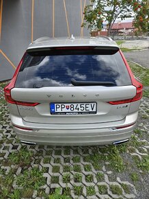 Volvo XC60 D4 2.0d 08/2017 - 4