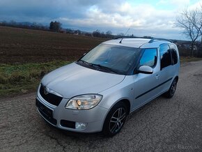 ŠKODA Roomster 1,6 benzín 106.275km TOP Stav - 4