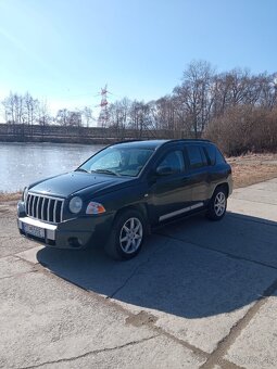 Jeep Compass - 4