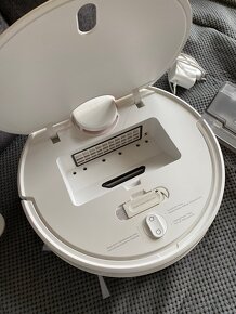 Robotický vysávač Xiaomi MI Robot Vacuum-Mop P - 4