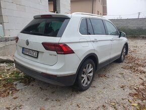 Volkswagen Tiguan 2.0tdi DSG - 4