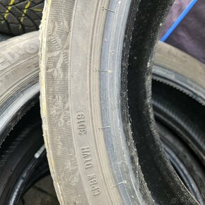 195/55 r20 Semperit - 4