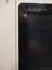 19" LCD monitor Samsung SyncMaster 931C - 4