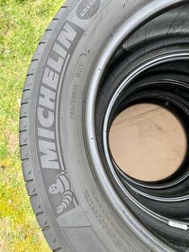 205/60 r16 letné Michelin 92V - 4