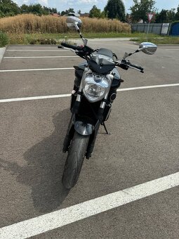 Yamaha fz6 - 4