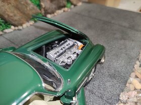 prodám model 1:18 aston martin DB5 autoart - 4