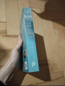 Shatter me seria (1,2,3) - 4