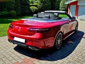 Predám Mercedes E Kabriolet cabriolet 220d AMG v záruke - 4