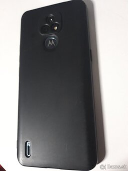 Motorola E7 - 4