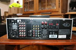 Pioneer VSX-520 - 4