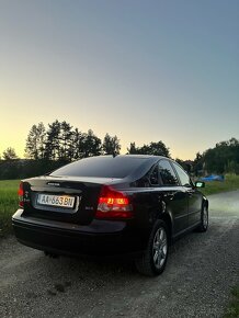 Volvo S40 2.0D 100 kW - 4